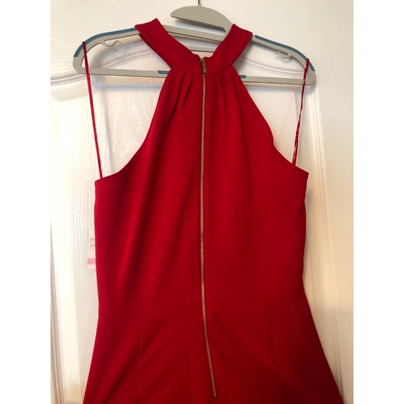 Red Knee-Length Dress - Picture 6 of 6